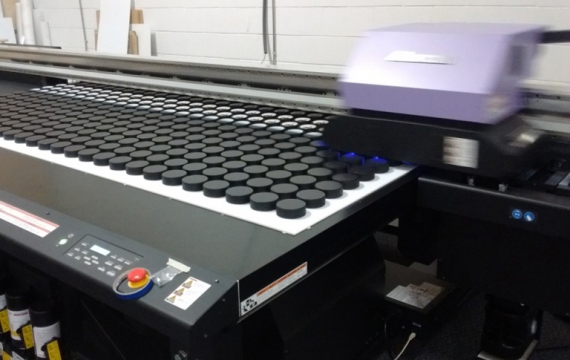 Mimaki JFX printing hockey pucks Mimaki JFX printing hockey pucks